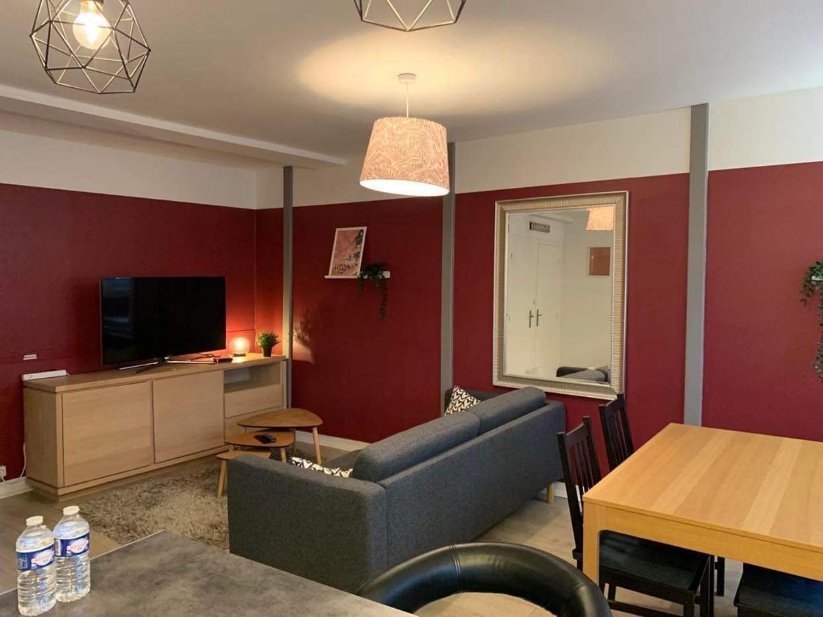 Appartement Duplex The Lighthouse Chateaulin Bagian luar foto
